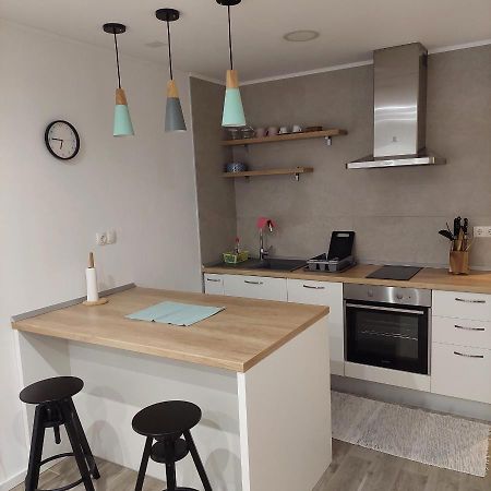 Nice And Modern Apartment Emili Split Kültér fotó