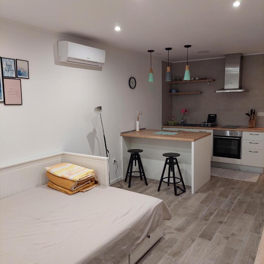 Nice And Modern Apartment Emili Split Kültér fotó